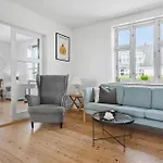 Apartment Stunning In V With Wifi *